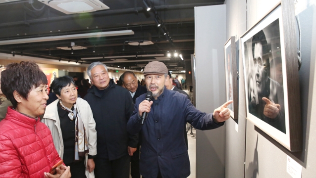 “視野·境像”321攝影聯盟2024年五人聯展開幕，展出118幅作品